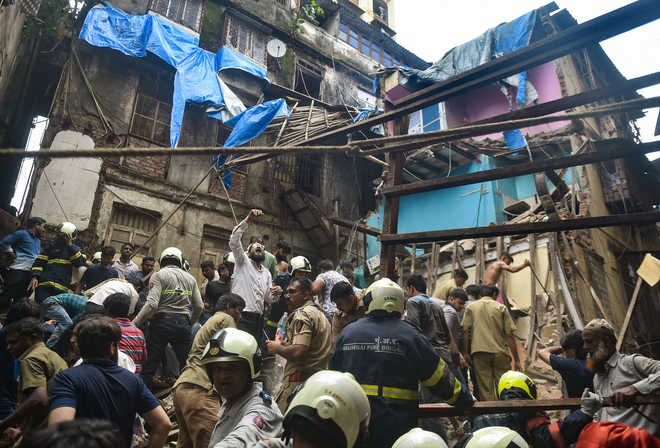 Mumbai building collapse: Death toll rises to 14; rescue op on