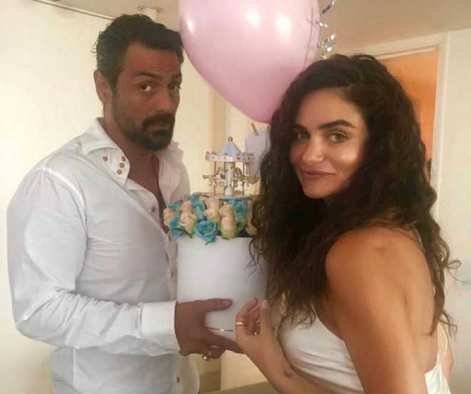 Arjun Rampal and girlfriend Gabriella Demetriades welcome first child together