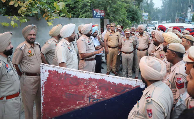 Drug smuggling: 200 cops raid Ganna village, nab six