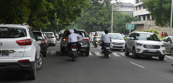Traffic chaos at university, students harried