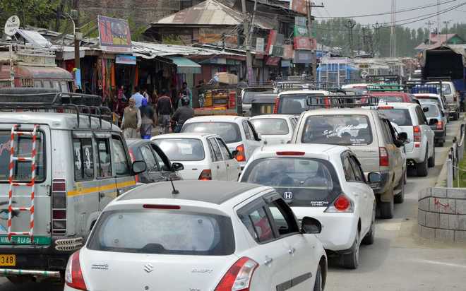 No Plan To Decongest Roads : The Tribune India