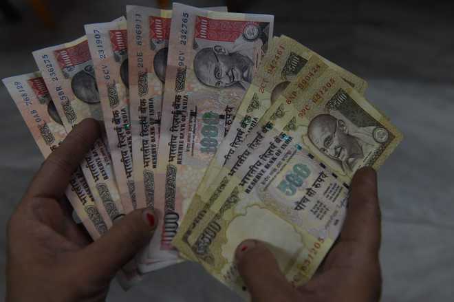 Rs 25 lakh in demonetised notes seized in Srinagar: Police