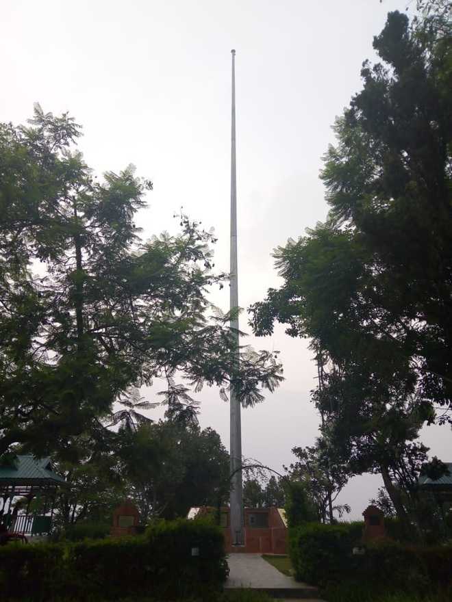 Tallest pole sans flag in Solan - The Tribune