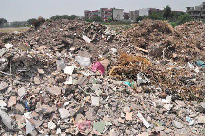 Illegal debris dumping to invite fine