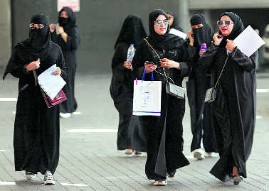 Saudi Arabia allows women to travel without male ‘guardian’