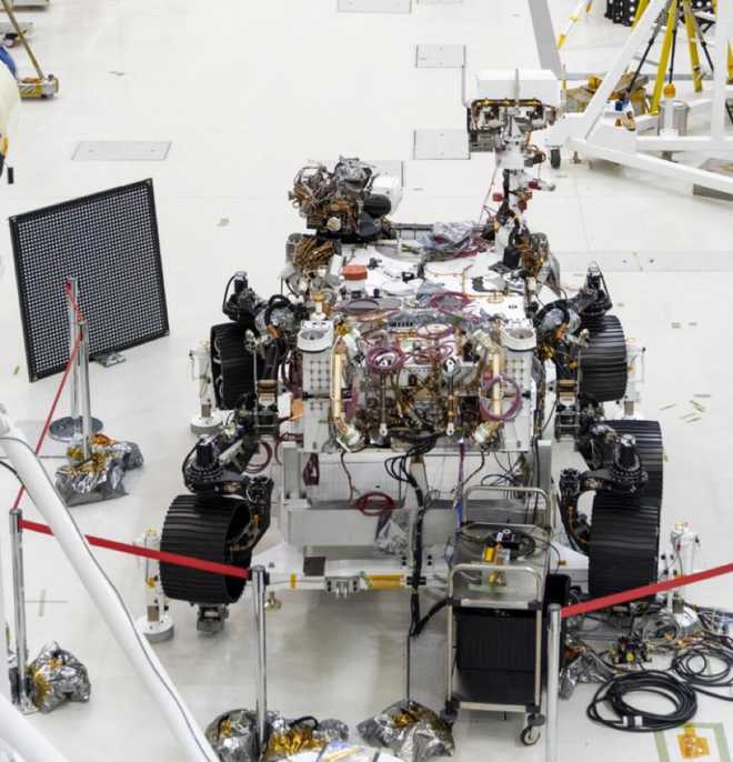 NASA''s Mars 2020 rover undergoes ''eye'' test