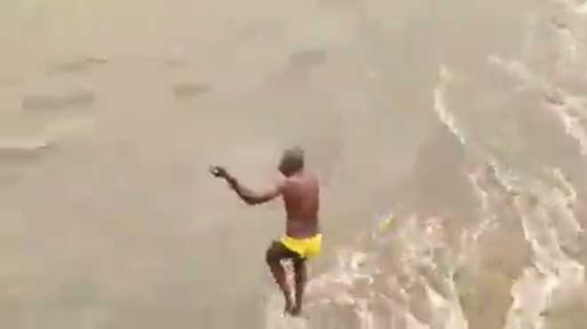 60-yr-old emerges alive 2 days after jumping into flooded river