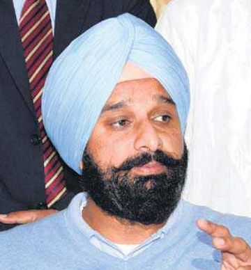 Defamation case: Majithia records statement in court