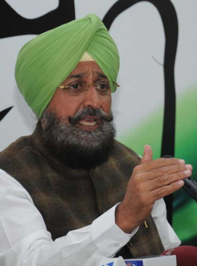 Bajwa doesn’t know what he’s talking about, says Capt Amarinder