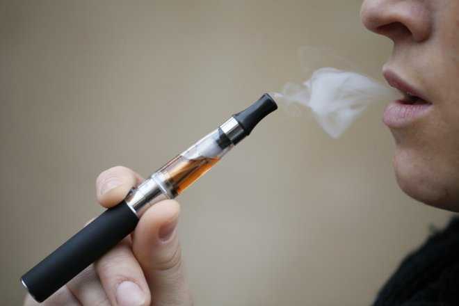 Govt mulls options to enforce e-cigarette ban