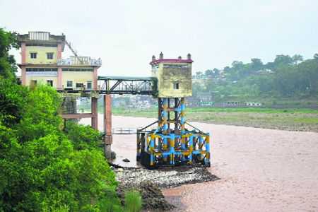 Flood hits water supply in Jammu