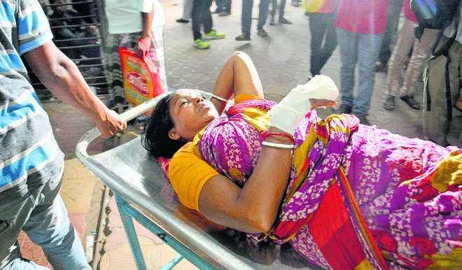 3 killed in Bengal temple stampede