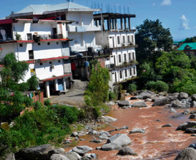 Illegal buildings on riverbeds, who cares?