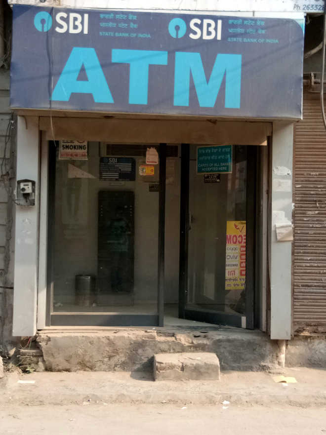 People suffer as ATMs run dry on weekends