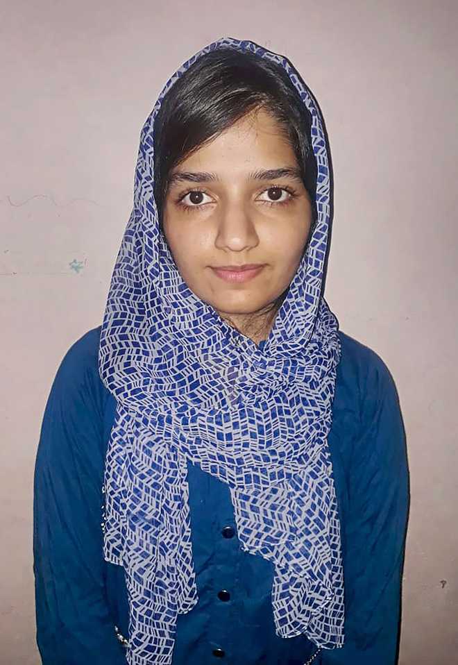 1st Rajouri girl to clear AIIMS test