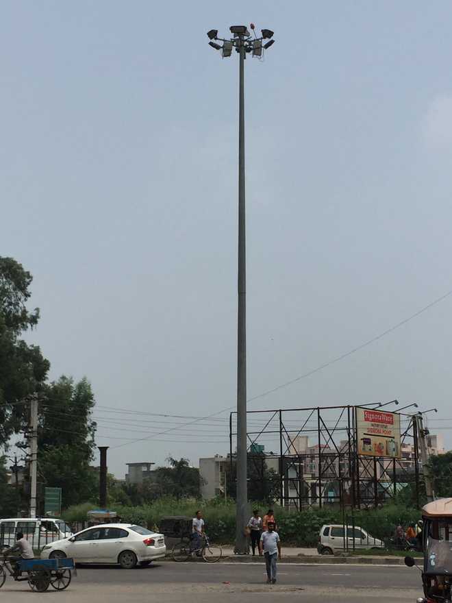 Highmast lights on Zirakpur highway lying nonfunctional The Tribune