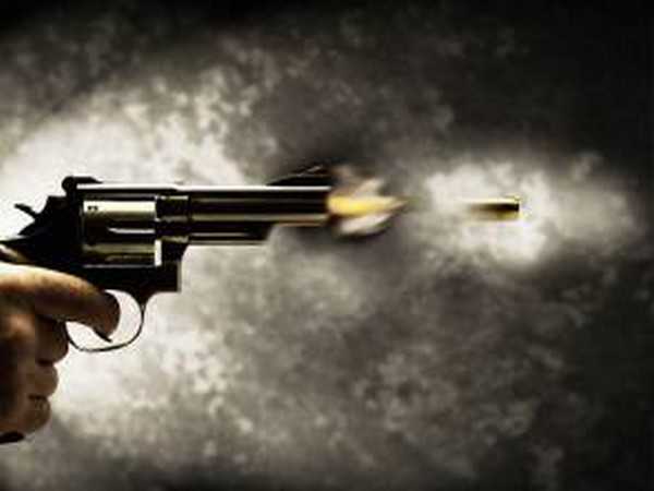 Gangster killed in shootout