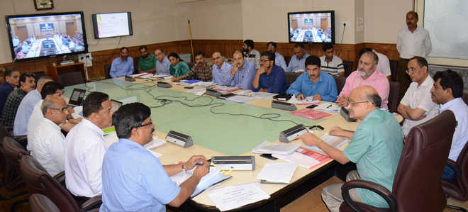 Chief Secy reviews implementation of Central agri schemes