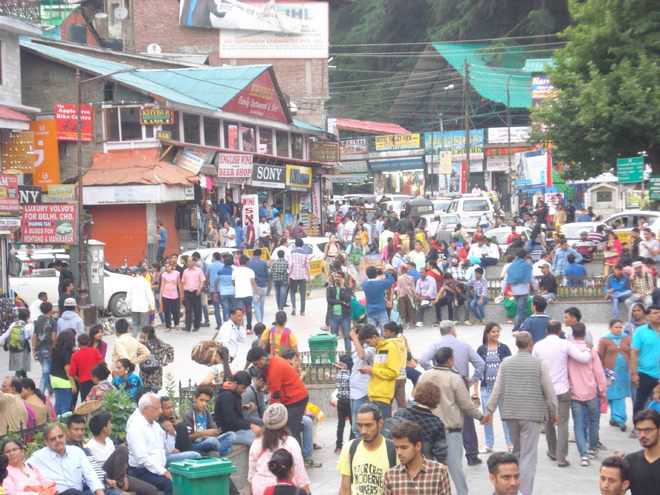 Kullu-Manali hoteliers not in favour of Rohtang ropeway