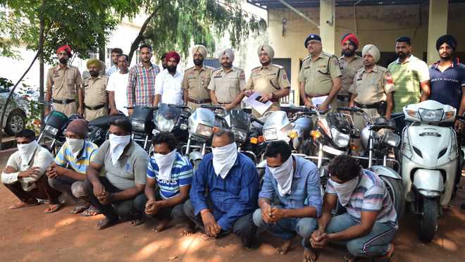 Gang of vehicle thieves busted, seven arrested