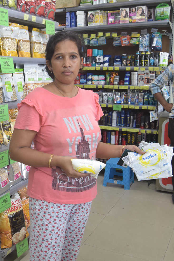 Easyday sold expired milk: P’kula woman : The Tribune India