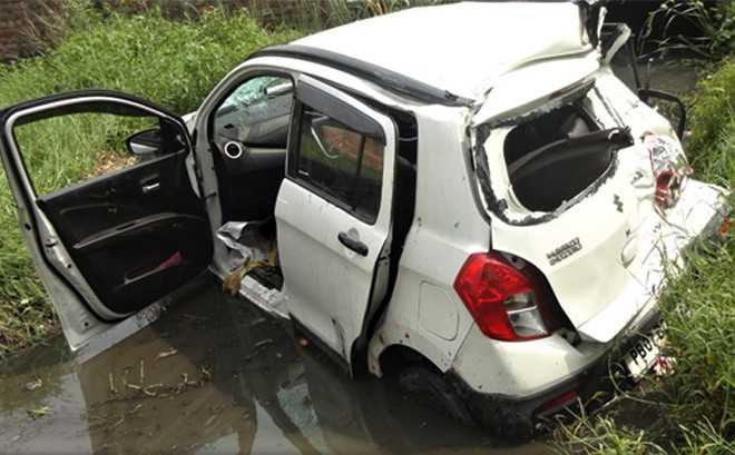 Five hurt as car falls into rivulet
