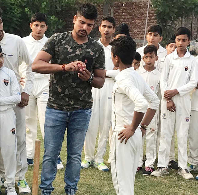 Budding cricketers get tips from int’l players