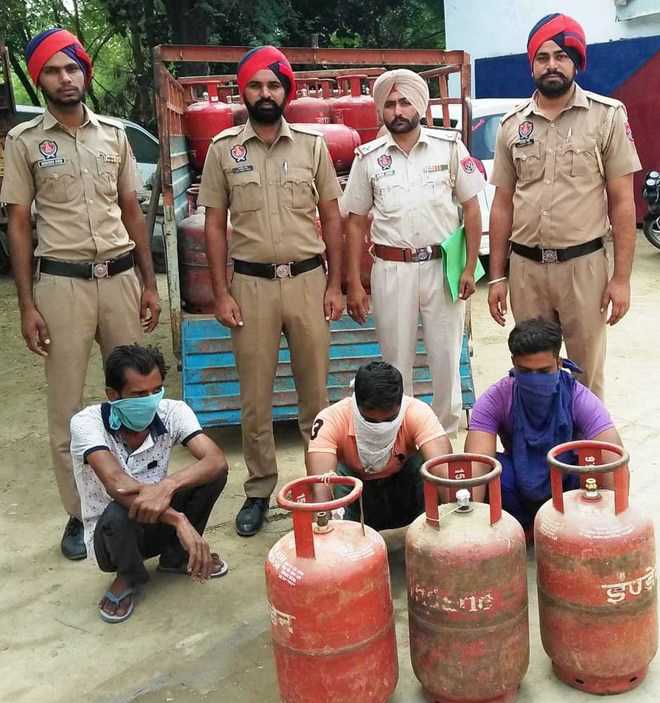 Gang duping LPG customers busted