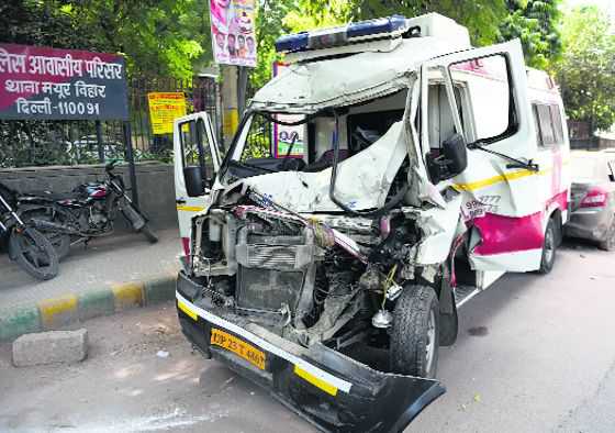 2 die as ambulance rams into truck