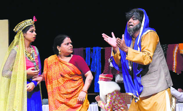 Play Great Raja Master Drama Company tickles funny bone