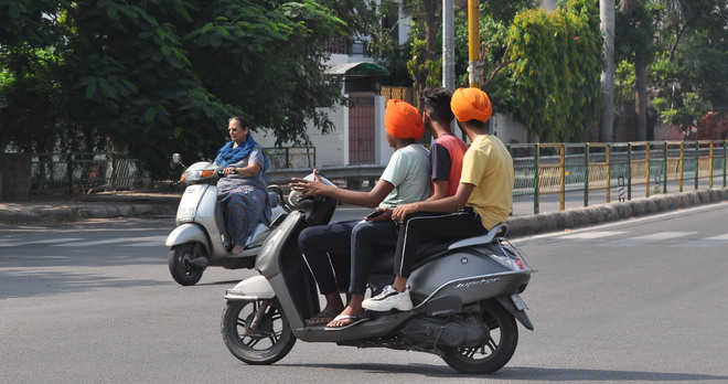Motorists take rules for a ride in Mohali
