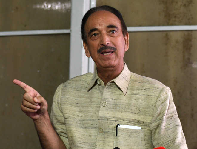 Azad ends Valley visit in Baramulla
