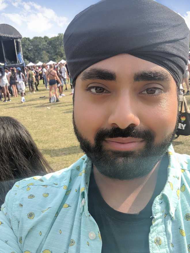 British Sikh TV celebrity receives hate mail after declaring his sexuality  : The Tribune India