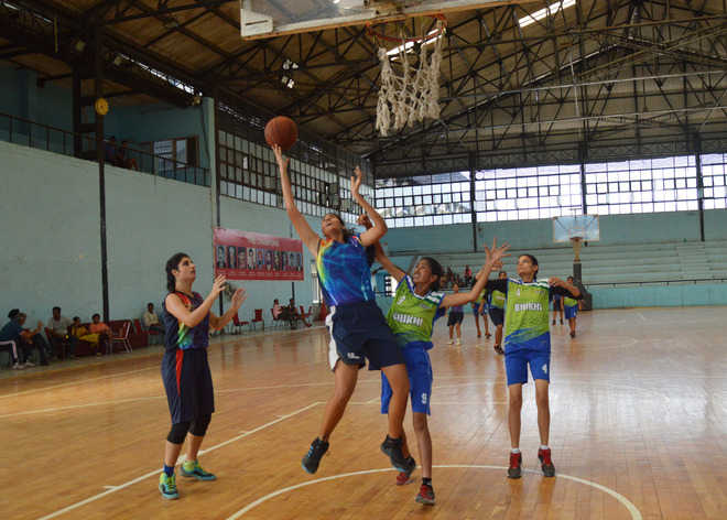 Ludhiana girls make it to semis in basketball